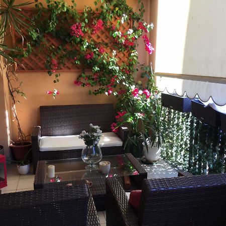 Flowers Apartment Бари Экстерьер фото