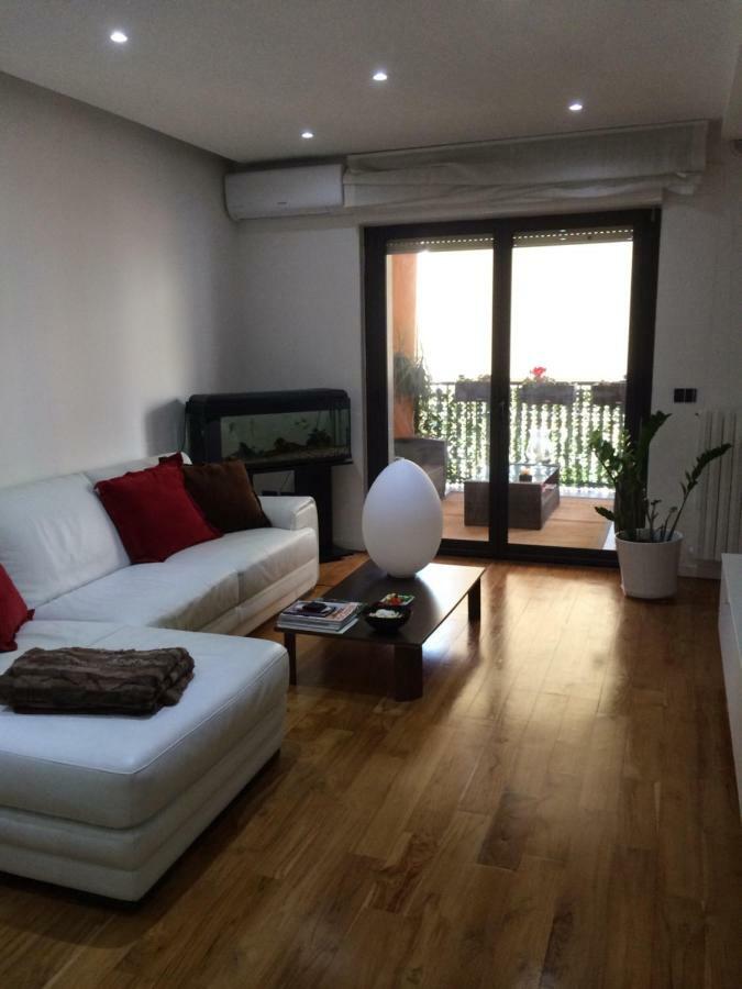 Flowers Apartment Бари Экстерьер фото